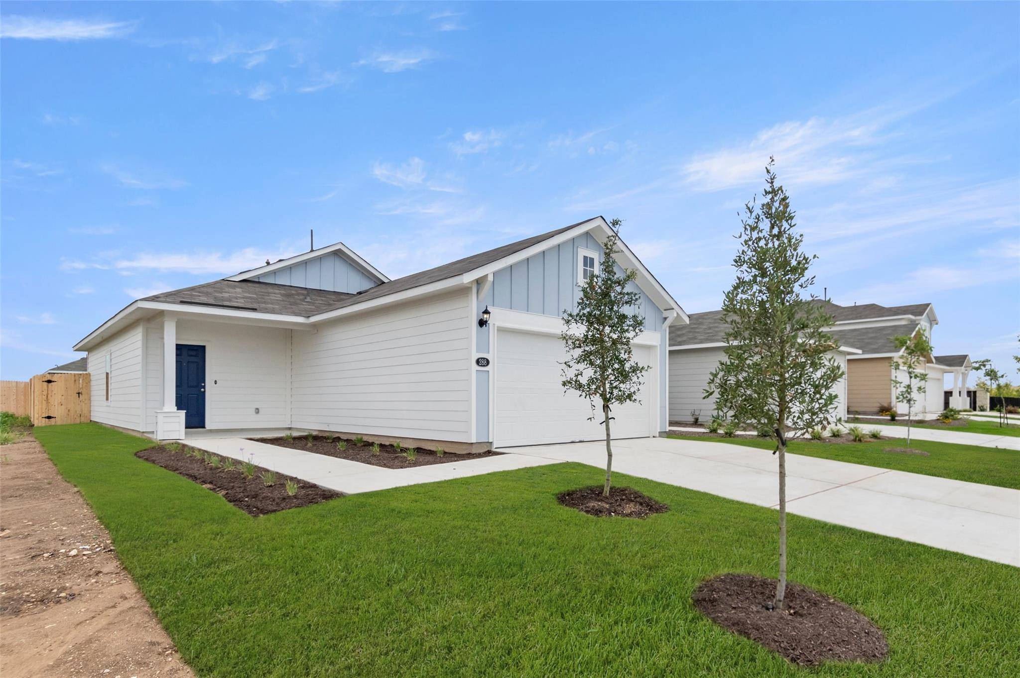 Maxwell, TX 78656,288 Jade WAY