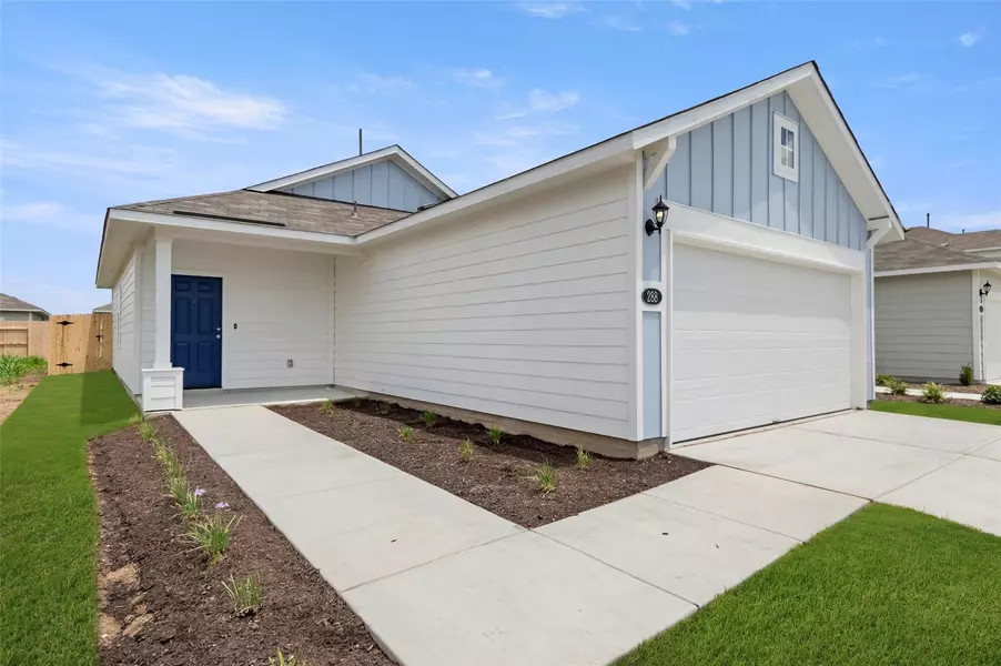 288 Jade CRES, Maxwell, TX 78656