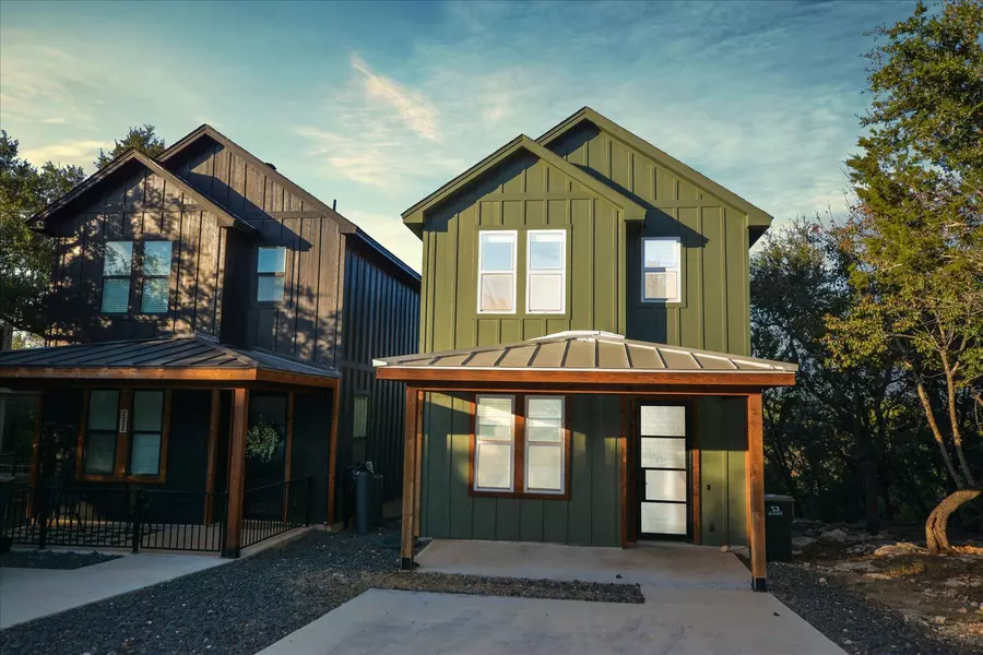 294 SHADY BLUFF DR, Wimberley, TX 78676