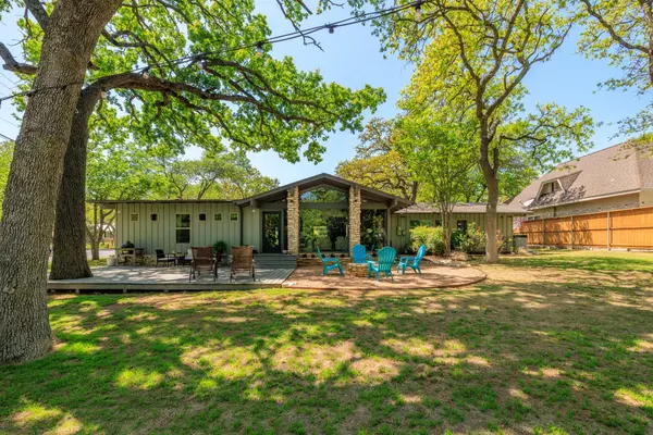 Fredericksburg, TX 78624,202 Tanglewood DR