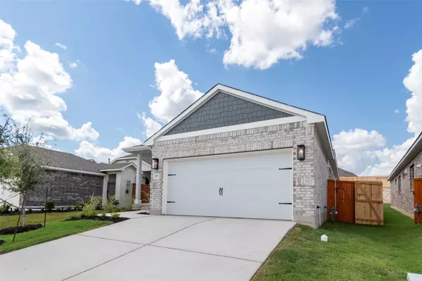 Kyle, TX 78640,227 James Caird DR