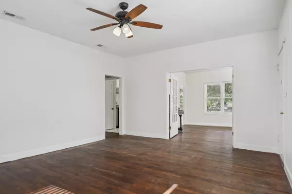 Elgin, TX 78621,308 Taylor RD