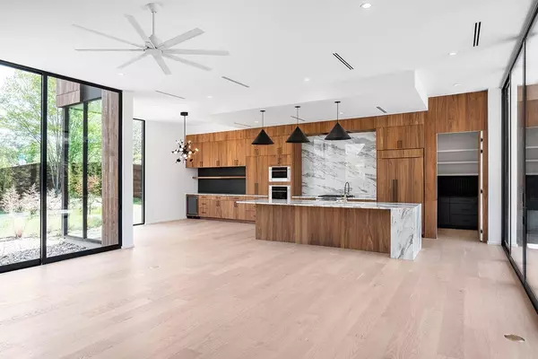 Austin, TX 78704,2001 Melridge PL