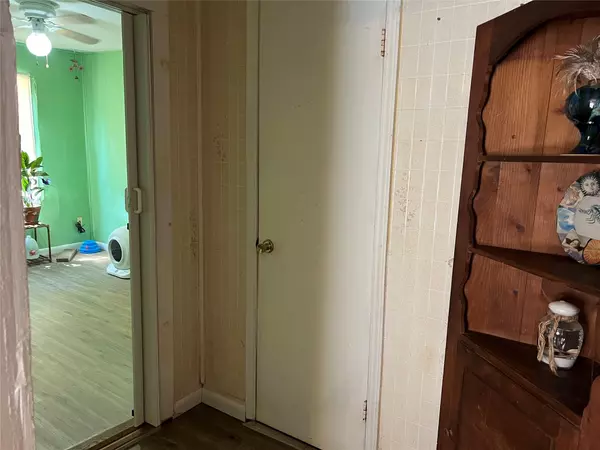 Lockhart, TX 78644,607 Garcia ST