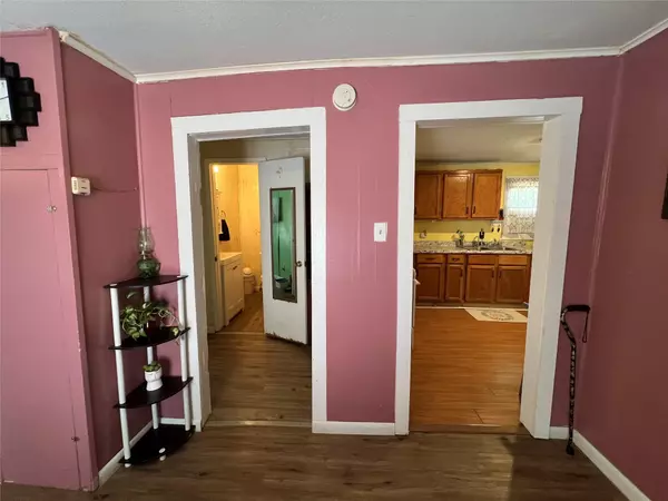 Lockhart, TX 78644,607 Garcia ST