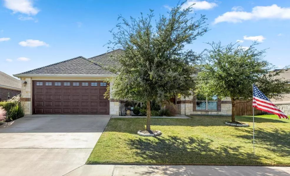 416 Western Sky TRL, Jarrell, TX 76537