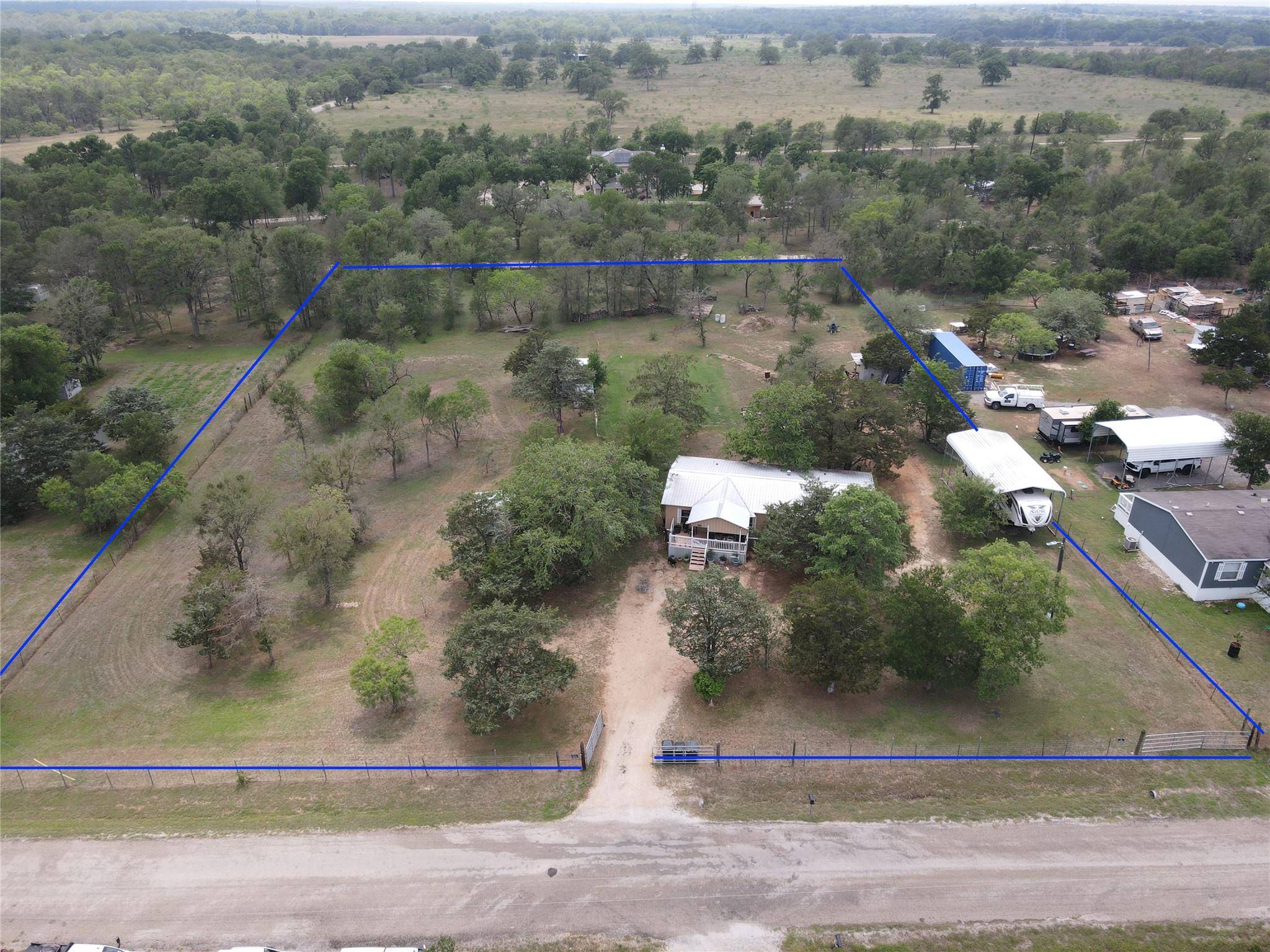 117 Cherylton DR, Red Rock, TX 78662