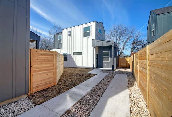 Austin, TX 78741,1106 Begonia TER #2