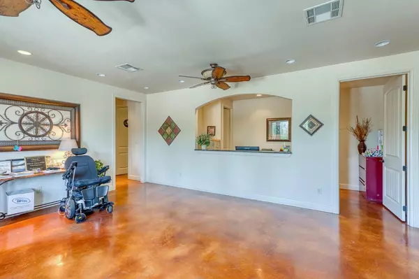 Marble Falls, TX 78654,1403 Resource PKWY