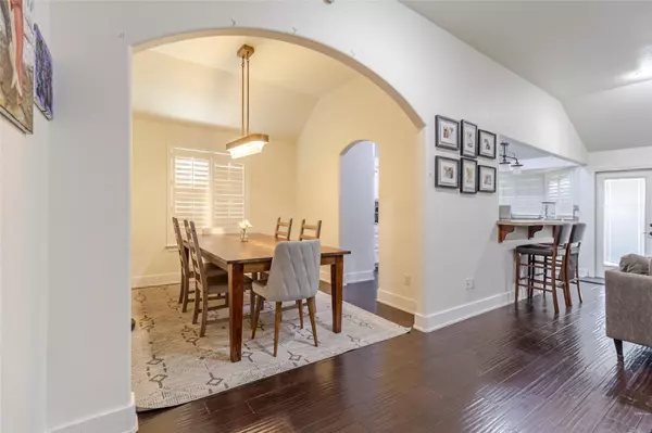 Paige, TX 78659,122 Travis LN N