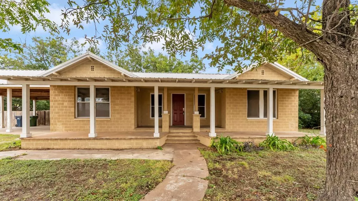 Burnet, TX 78611,406 E Graves ST