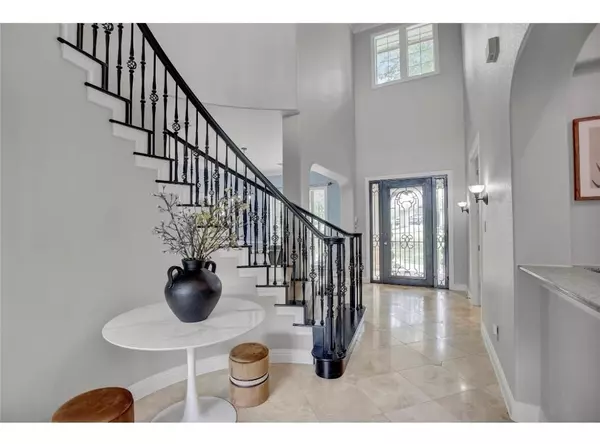 Austin, TX 78734,5301 Laguna Cliff LN