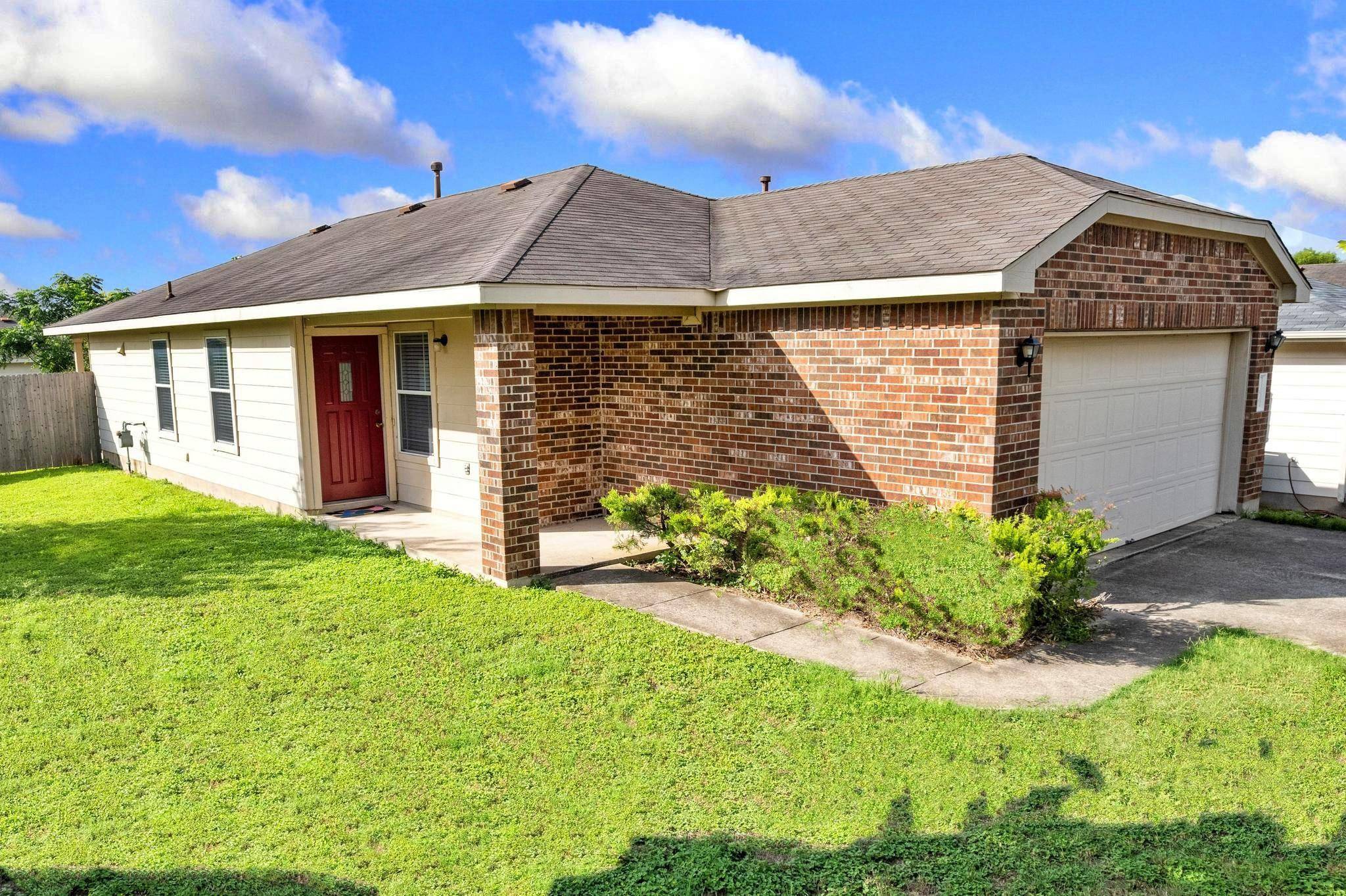 Kyle, TX 78640,109 Onyx Lake DR