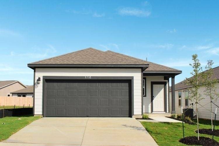 118 Cutleaf CV, San Marcos, TX 78666