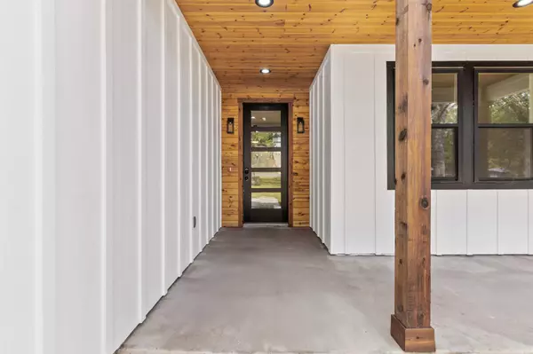 Bastrop, TX 78602,171 Lamaloa LN