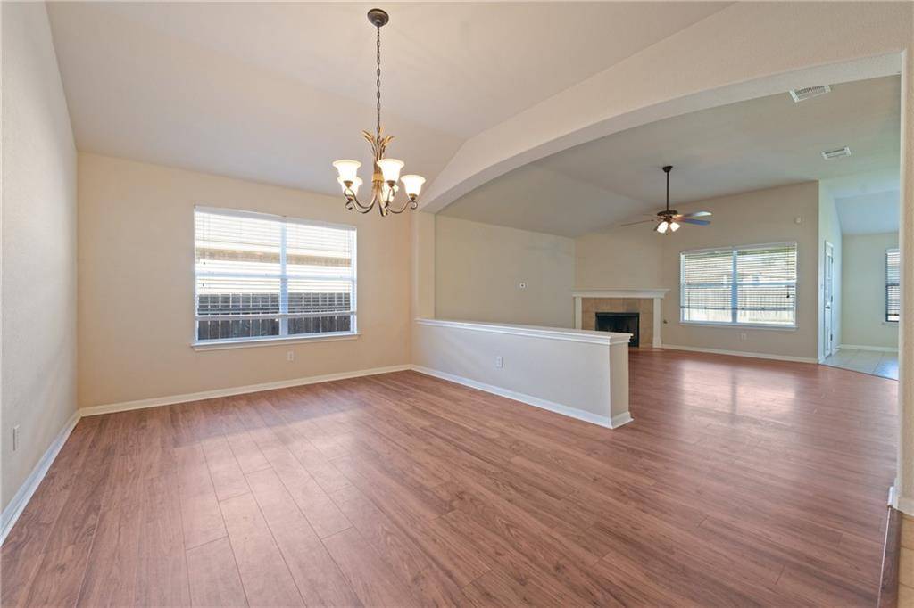 4507 Western Lake DR, Round Rock, TX 78665