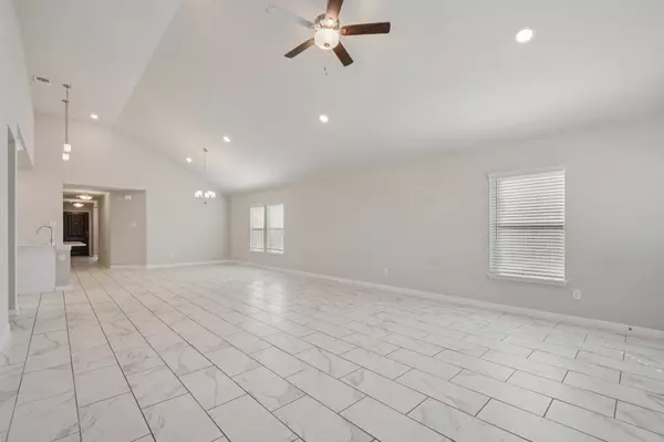 Georgetown, TX 78628,112 Comet Pointe DR