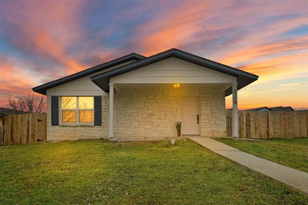 5736 PINON VISTA DR, Austin, TX 78724