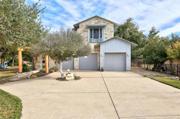 18500 Lakehead CIR, Point Venture, TX 78645