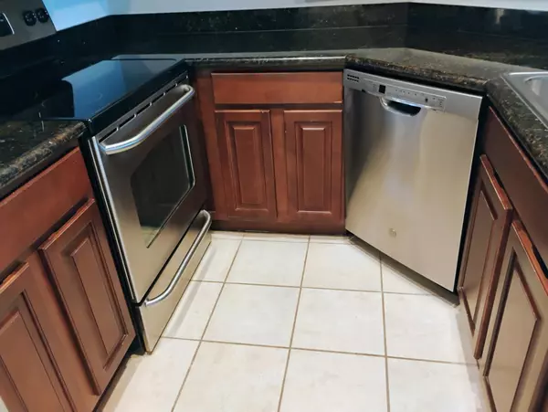Austin, TX 78730,6000 Shepherd Mountain CV #1811