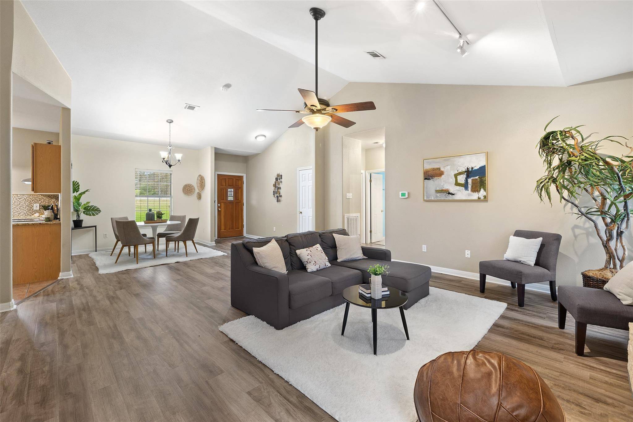 Austin, TX 78732,1301 S Quinlan Park RD