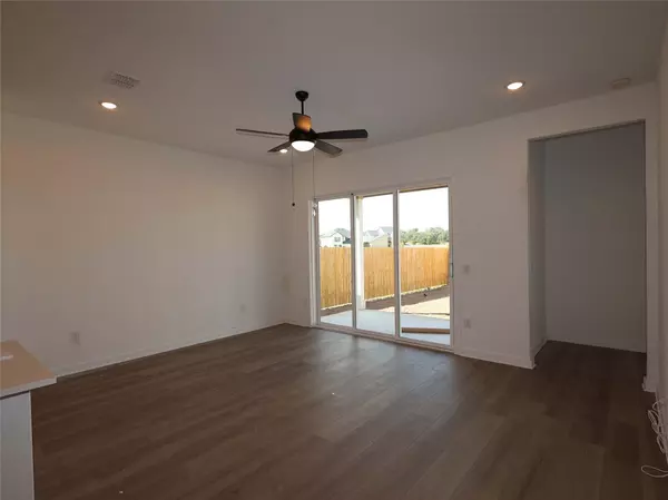 Leander, TX 78641,829 Beaverton DR