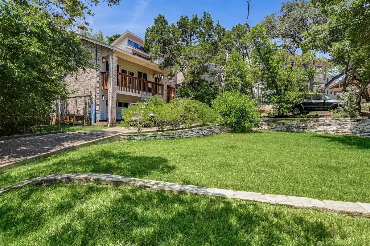Austin, TX 78746,200 Ashworth DR