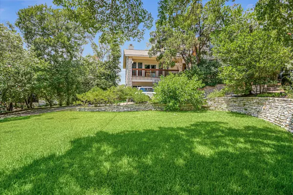 Austin, TX 78746,200 Ashworth DR