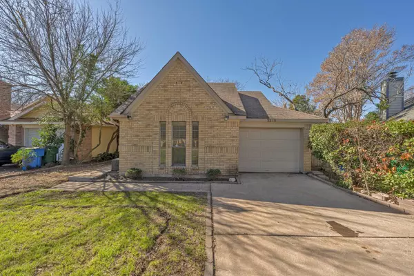 2215 Margalene WAY, Austin, TX 78728