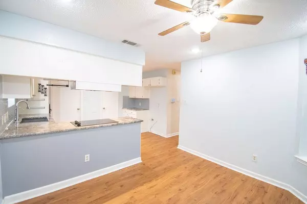 Round Rock, TX 78665,6 Fairview DR