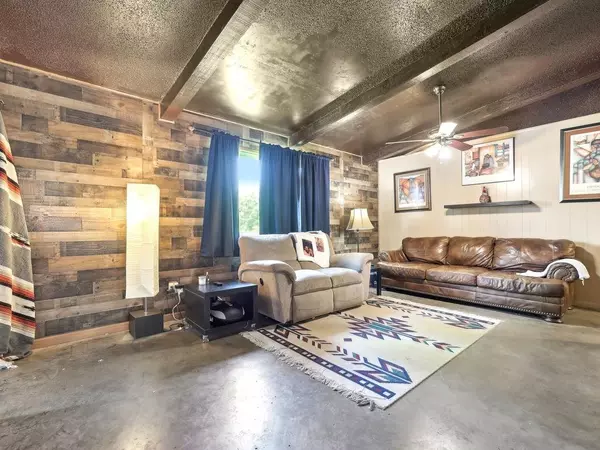 Austin, TX 78736,8622 Thunderbird RD