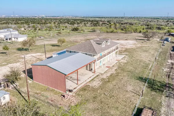 Buda, TX 78610,7804 Overstreet CIR