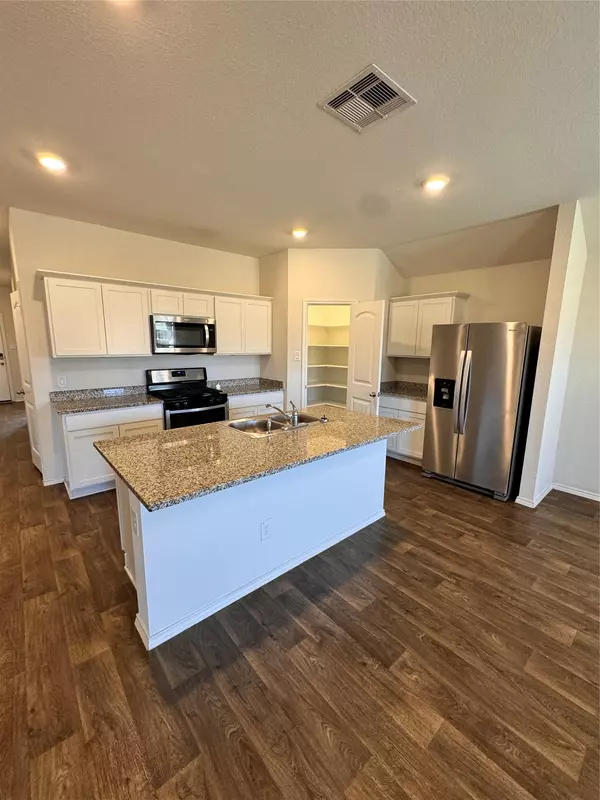 Kyle, TX 78640,322 Harvest Creek DR