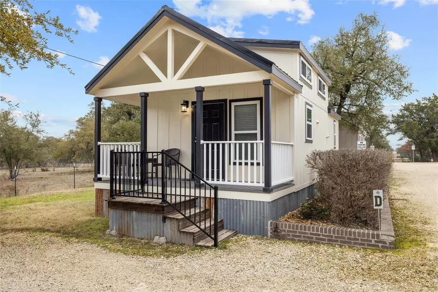 257 County Road 278 Unit D RD #D, Liberty Hill, TX 78642