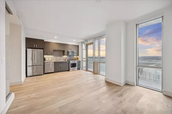 Austin, TX 78701,222 West Ave #2804