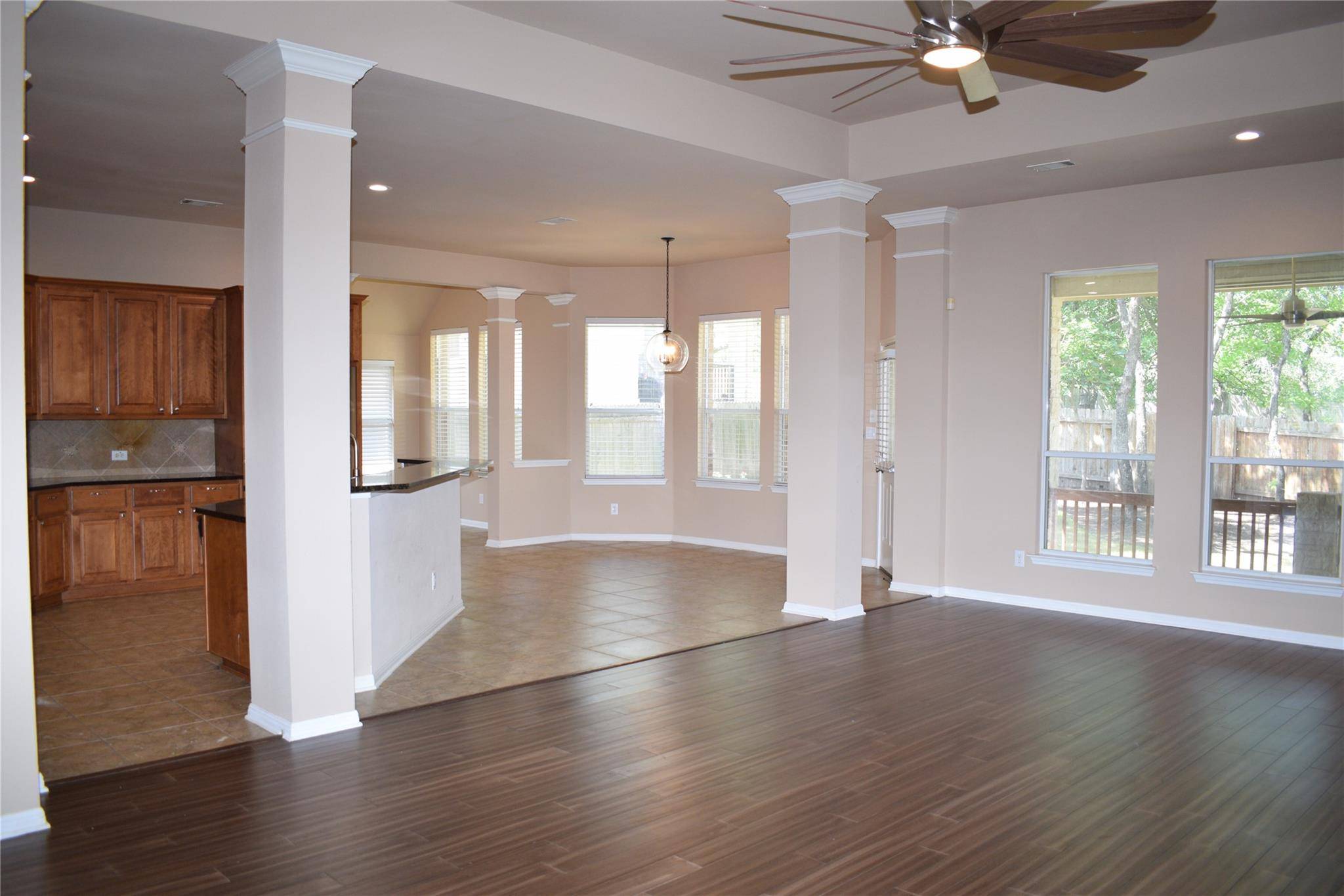 Austin, TX 78749,7233 Via Dono DR