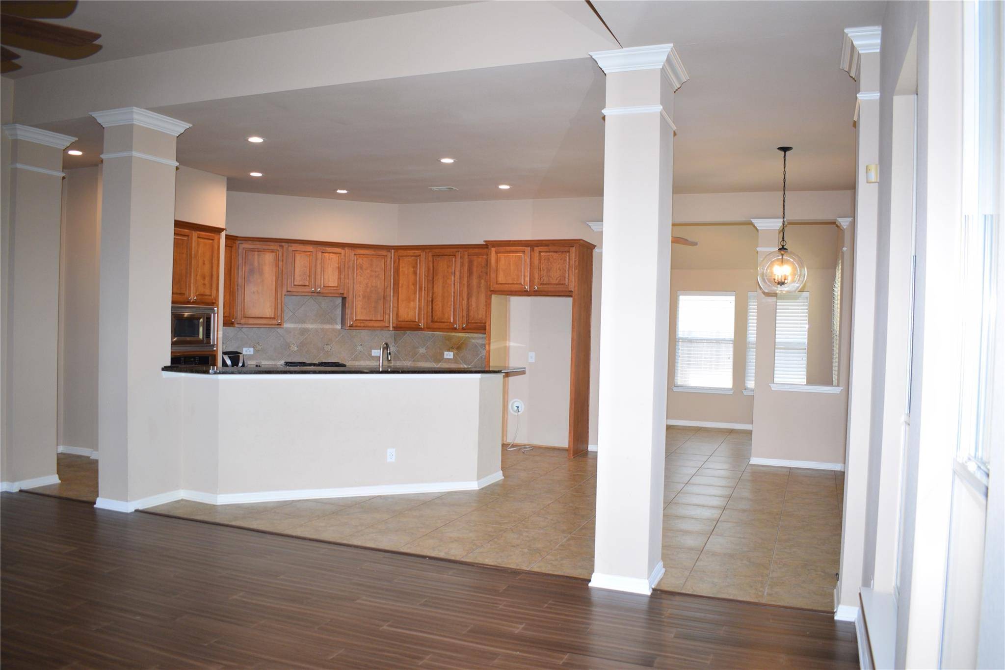 Austin, TX 78749,7233 Via Dono DR