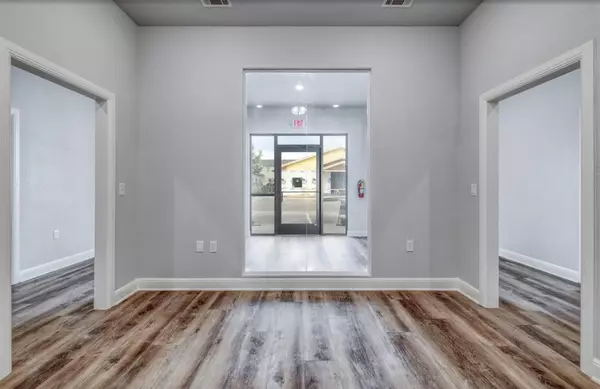 Round Rock, TX 78665,2200 N AW Grimes #410