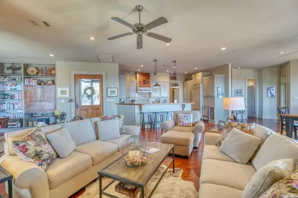 Marble Falls, TX 78654,244 Scenic View DR