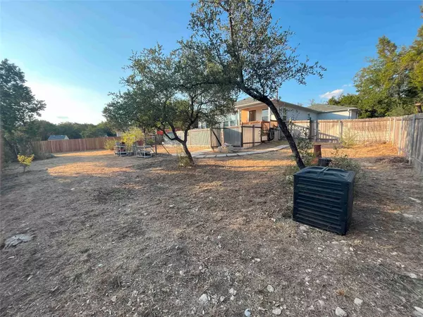 21522 Horseshoe LOOP, Lago Vista, TX 78645