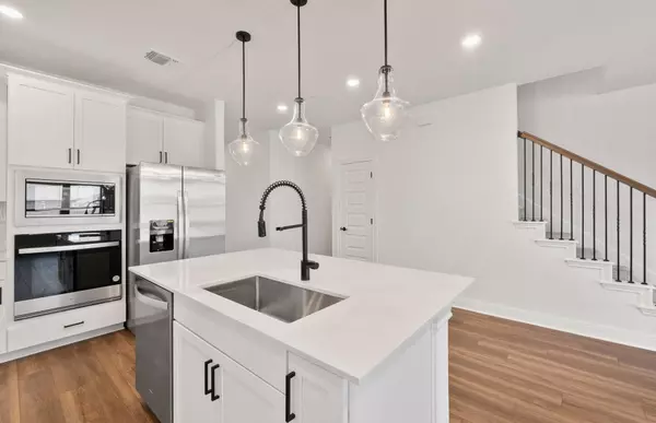 Georgetown, TX 78633,128 Raleigh DR