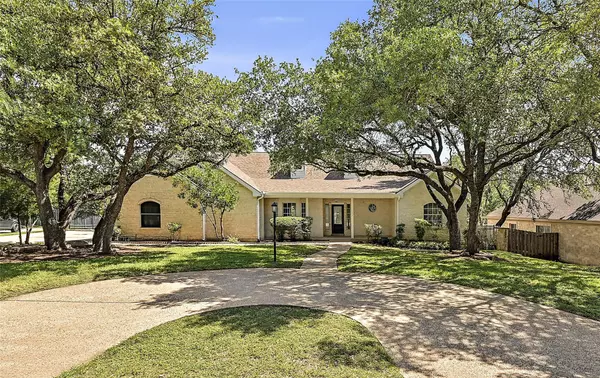 Lakeway, TX 78734,106 Los Altos DR