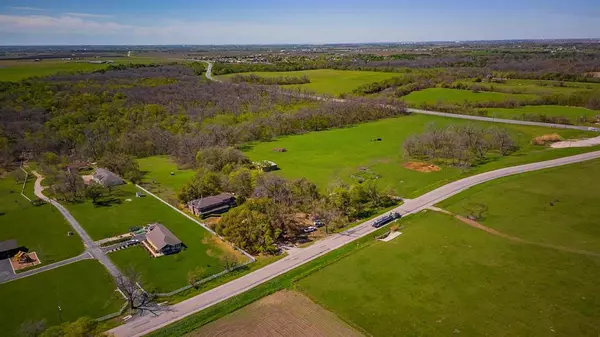 Taylor, TX 76574,15500 Fm 1660 #South