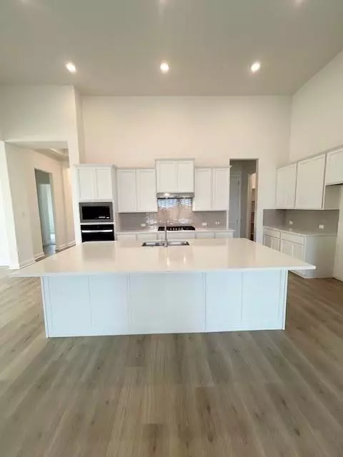 Georgetown, TX 78633,1005 Ellensburg DR