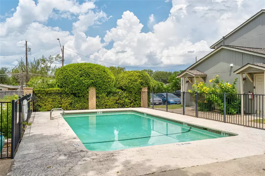 2450 Ashdale DR #D228, Austin, TX 78757