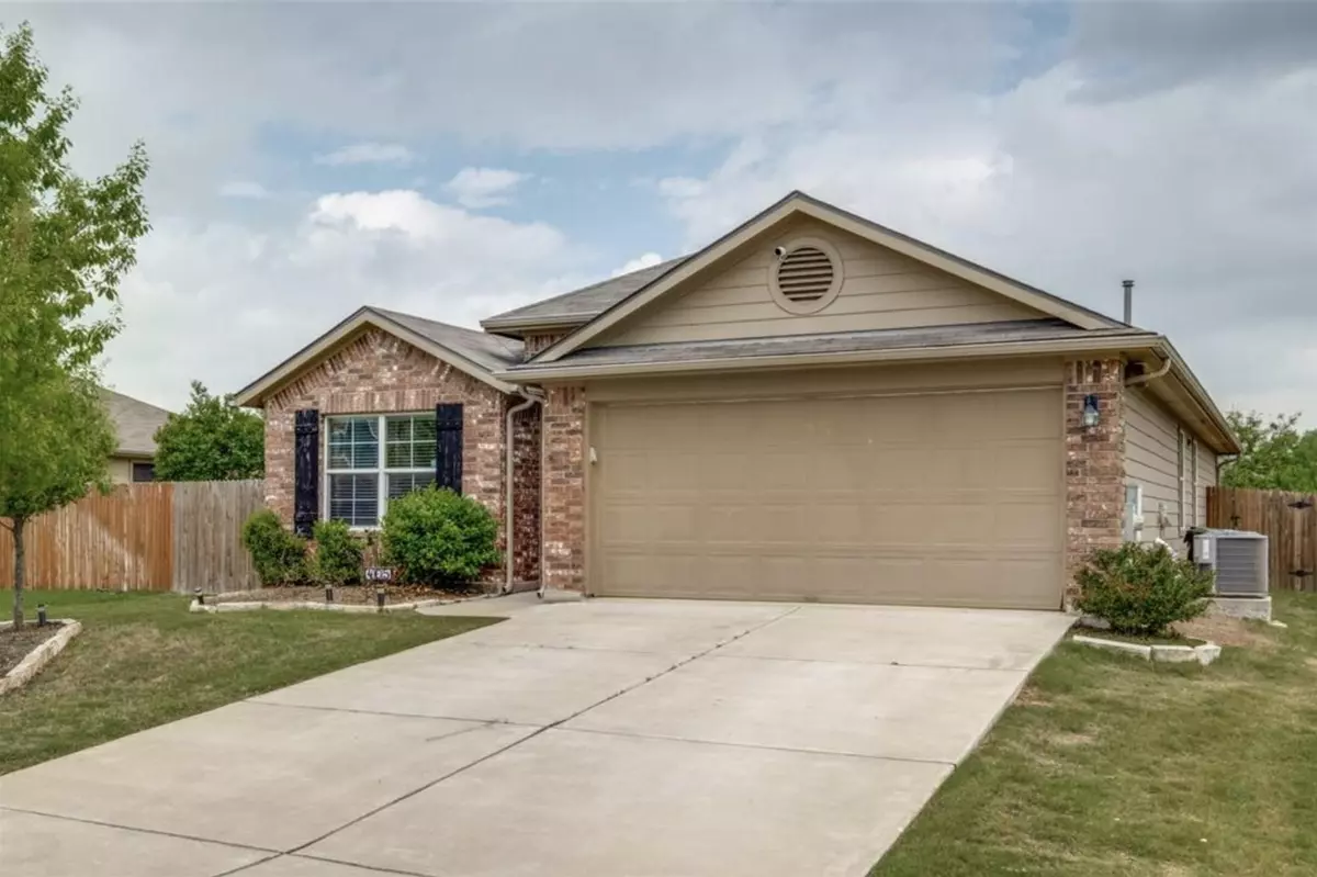 Hutto, TX 78634,405 Camellia DR