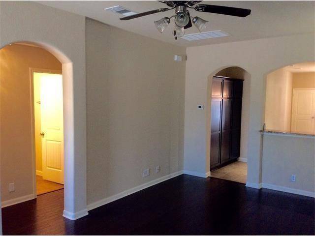 Cedar Park, TX 78613,916 Alamo Plaza DR
