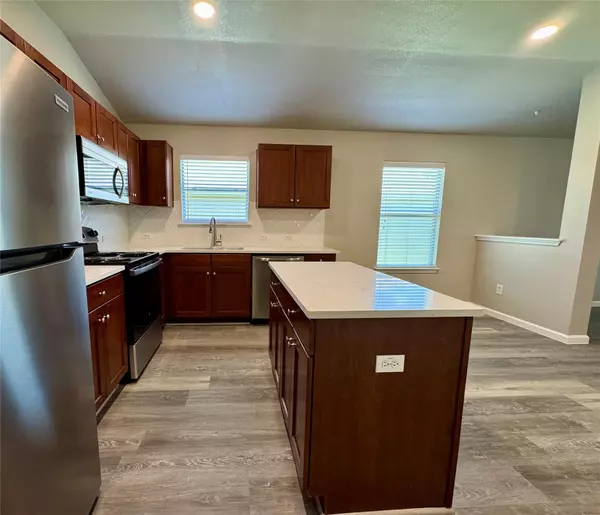 Hutto, TX 78634,221 Baldwin ST
