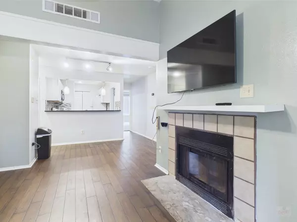 Austin, TX 78705,806 W 24th ST #312