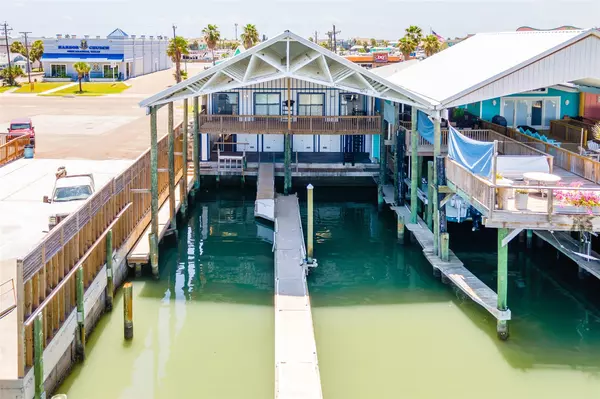 Port Aransas, TX 78373,318 W Cotter Ave #1 & 2